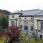 Library Bar Madeira - 円山公園に面した洋館