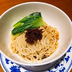 老四川 飄香小院 - ⚫ひと口タンタン麺