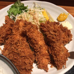 お魚処 うおとも - カキフライ旨し