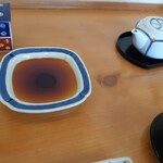 博多名代 吉塚うなぎ屋 - うなぎのタレとお茶と薬味