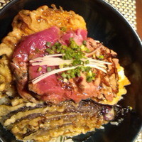 旬菜ステーキ処 らいむらいと - ステーキ丼