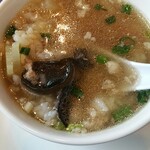 タイレストラン 沌 - 余ったご飯を投入すると丁度良い塩加減に。キクラゲが底から登場