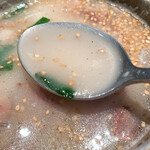 さんか亭 - 【2021年02月】赤・白ダブルランチ＠1,000円、白はソルロンタン、スープアップ。