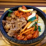 韓美膳 - ダブルカルビ石焼丼