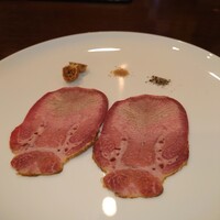 祗園245 - ボデガ・エル・カプリッチョ学んだ牛タンの塩漬け