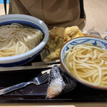 丸亀製麺 - 