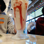 シェイク ツリー ダイナー - 