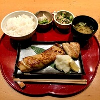 伊豆の旬 やんも 南青山店 - 