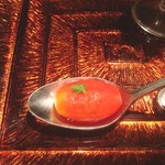 リュクス　タジマヤ - トマトのアップ！