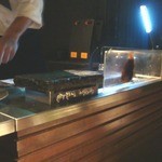リュクス　タジマヤ - BOX席の横まで来て焼いてくれるサービスは、高級感がありGOOD！パフォーマンス