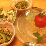 Sakewarau Atewarau Ichimi - ジュレと共にいただくトマト美味しかった。トマトの中も一仕事してあります。