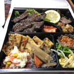 モランボン - ボリューム満点の弁当