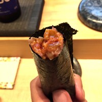 鮨 浩也 - トロたくと雲丹の手巻