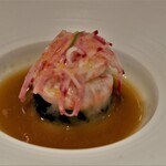 ベッラ・ヴィスタ - 北陸産のボタンエビのバルサミコマリネ　カブのバリエーションとシトロネル（レモングラス）のブイヨン