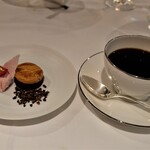 ベッラ・ヴィスタ - ミニャルディーズとコーヒー