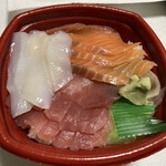 海鮮問屋 丼丸 - 料理写真:3色丼