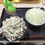 韓ごはん ナヨン - 台湾カルビ丼[肉特] 1199円
（+ マヨラー 33円 めちゃキャベツ 110円）