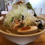 北海道らーめん小林屋 - 札幌らーめん野菜大盛り