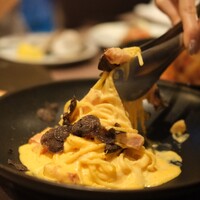 スミレオオサカ - 