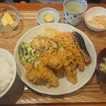 鰆 - カキフライ定食¥1100-