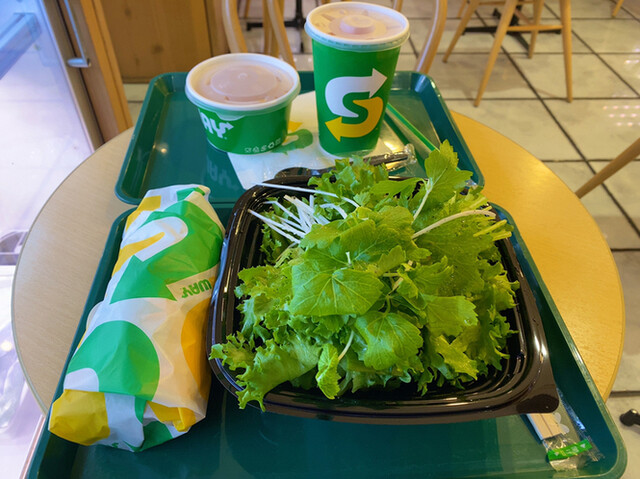 サブウェイ 野菜ラボグランフロント大阪店 Subway 西梅田 サンドイッチ 食べログ