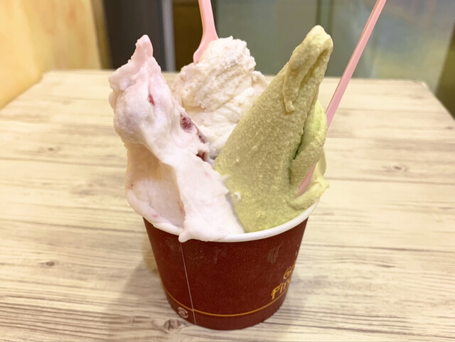 フィレンツェ みなとみらい アイスクリーム 食べログ フィレンツェ みなとみらい アイスクリーム 食べログ