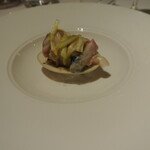 リストランテ カノフィーロ - 地蛤とタケノコ、遮光タンポポ