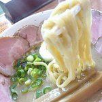 俺のラーメン あっぱれ屋 - モチってした自家製麺