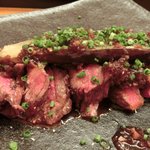 旨香 - 和牛炭火焼ランチコース 1000円 の和牛ハラミ炭火焼の焼ナス添え