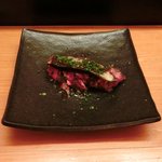 旨香 - 和牛炭火焼ランチコース 1000円 の和牛ハラミ炭火焼の焼ナス添え