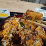 とんげん - チーズミックス丼、ホタテ