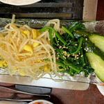 東京園 - ナムル