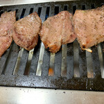 東京園 - 塩タン