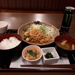 本家さぬきや - 豚キムチ炒め定食