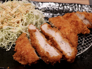 Tonkatsu Satsuma - 国産厚切りロースかつ定食