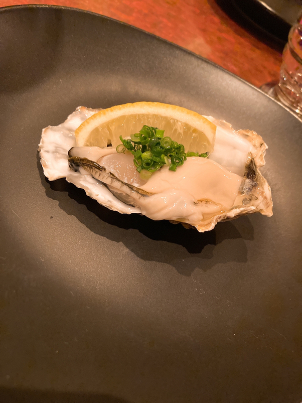 Oyster Bar Churi - 思案橋/ダイニングバー/ネット予約可 | 食べログ Oyster Bar Churi (思案橋/ダイニングバー)