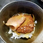 ささ忠 - 〆は、ハンバーグとお肉と卵かけご飯で