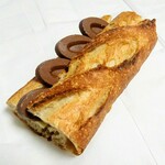 ブーランジェリータナカ - 料理写真:バゲット・オ・ショコラ