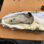 かき小屋仙台港 - 大粒の牡蠣が上手く焼けた！
