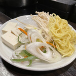 しゃぶ菜 - 野菜バー(^^)麺まであります〜