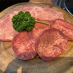 湘南肉問屋 - タン塩焼ランチ