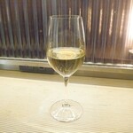 ビストロカラト - シャブリ 白ワイン 2200yen