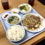 中華の店チャイ - 牛肉炒定食 780円