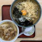 東家 - 丼ざるそば（玉子入り）かしわぬき