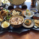 平和的ごはん パドマ - 
