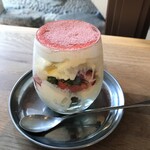カフェ アンド ベイク ベベ - 