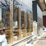 天然酵母の食パン専門店 つばめパン ＆Milk 尼ヶ坂本店 - 