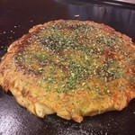 ちろりん村 - お好み焼き出来上がり