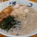 Ufu shin - 背脂生姜ワンタン麺