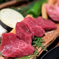 飛騨牛一頭家 馬喰一代 岐阜神田 - 飛騨牛盛り合わせ